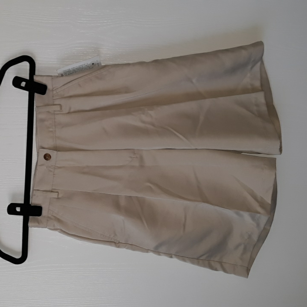 Tee-Wear golf shorts size 6 NWT